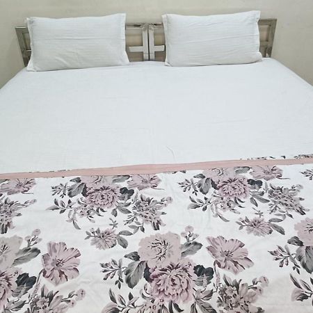Hotel Royal Inn Satna Luaran gambar