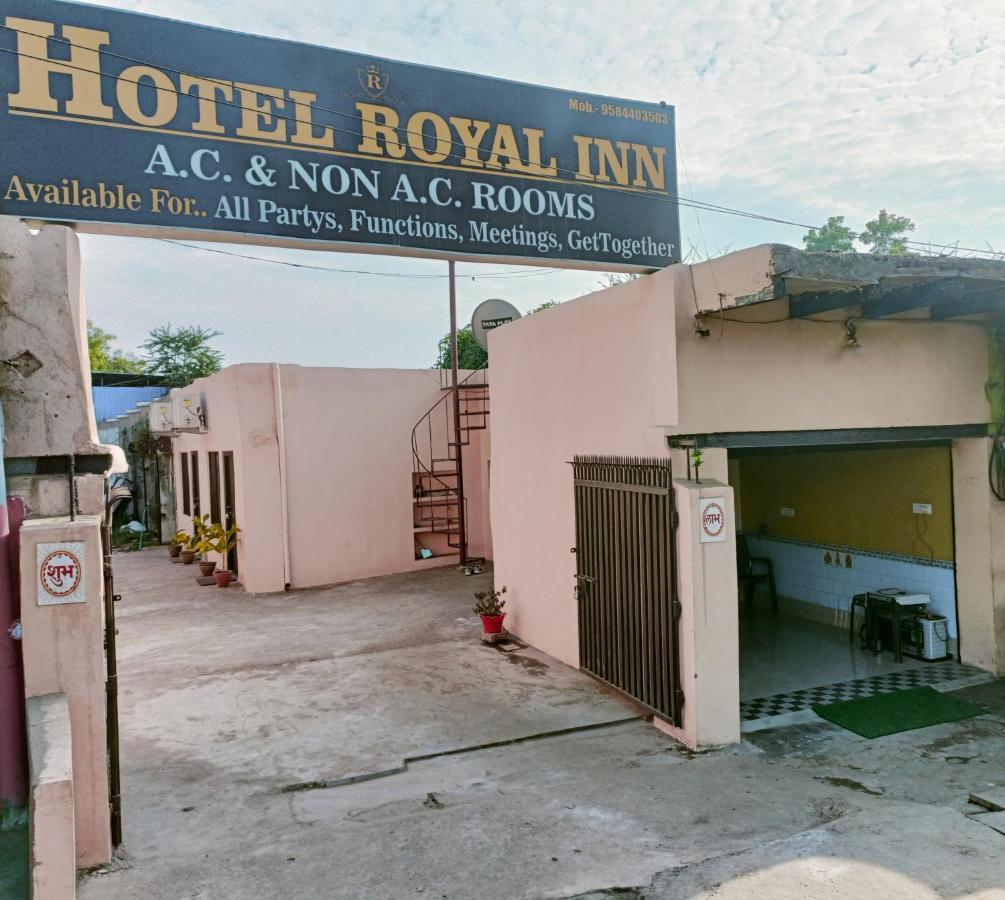 Hotel Royal Inn Satna Luaran gambar