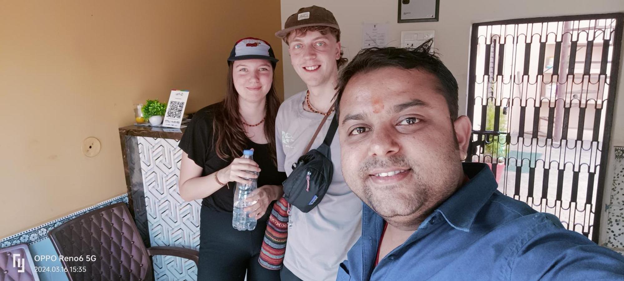 Hotel Royal Inn Satna Luaran gambar