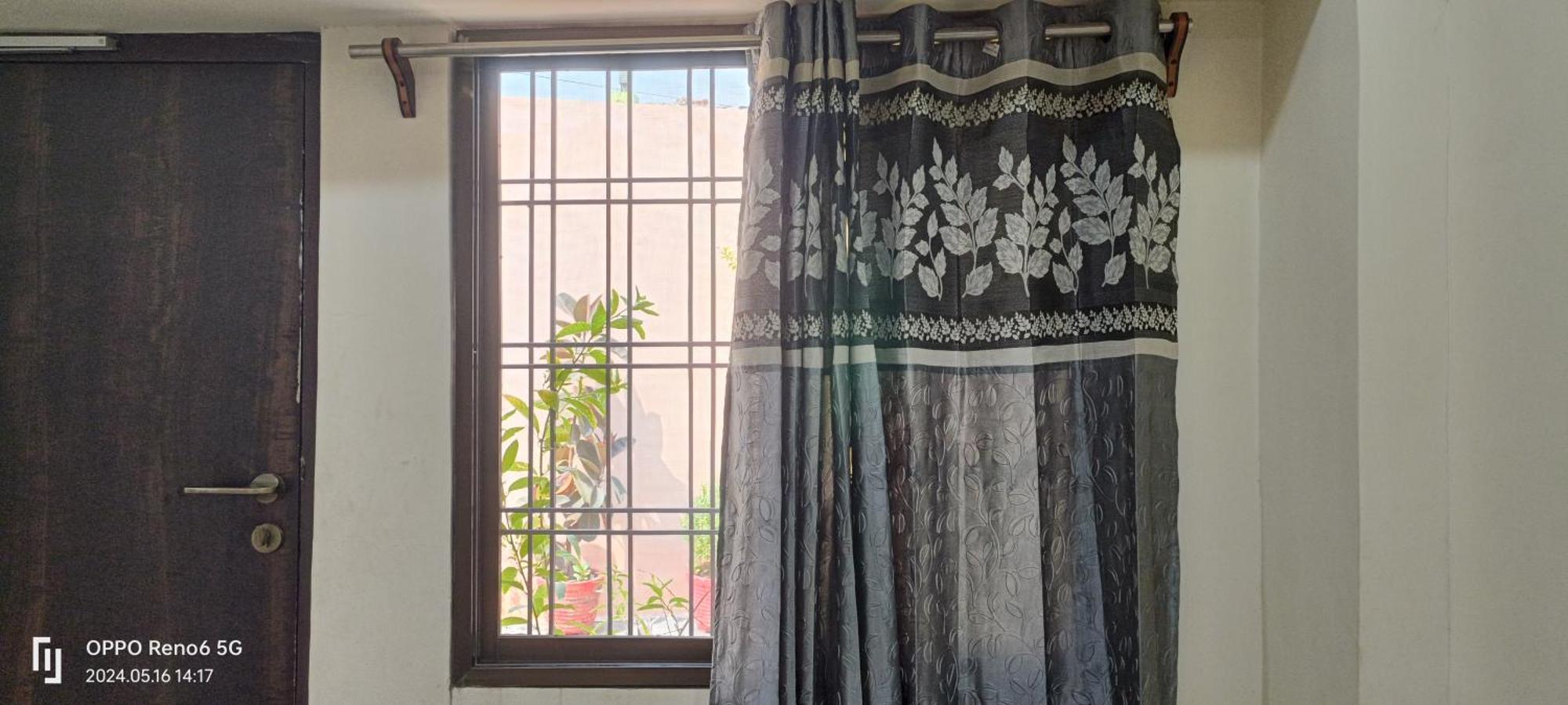 Hotel Royal Inn Satna Luaran gambar